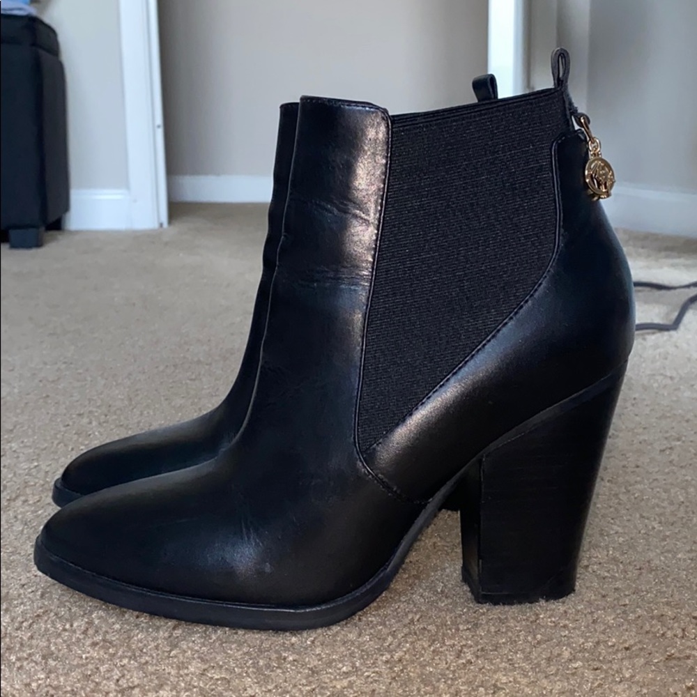 MK BOOTIES - Picture 3 of 12